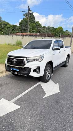 TOYOTA HILUX 2.8 SRX 4X4 CD 16V DIESEL 4P AUTOMÁTICO